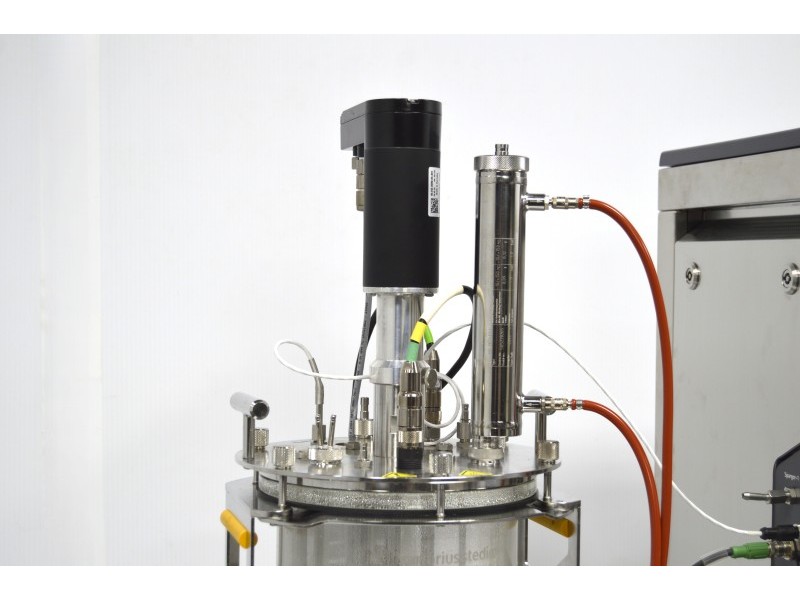 Sartorius Biostat B Twin Bioreactor for Microbial Cultures with 10 Liter Jacketed Autoclavable Vessels and Scales