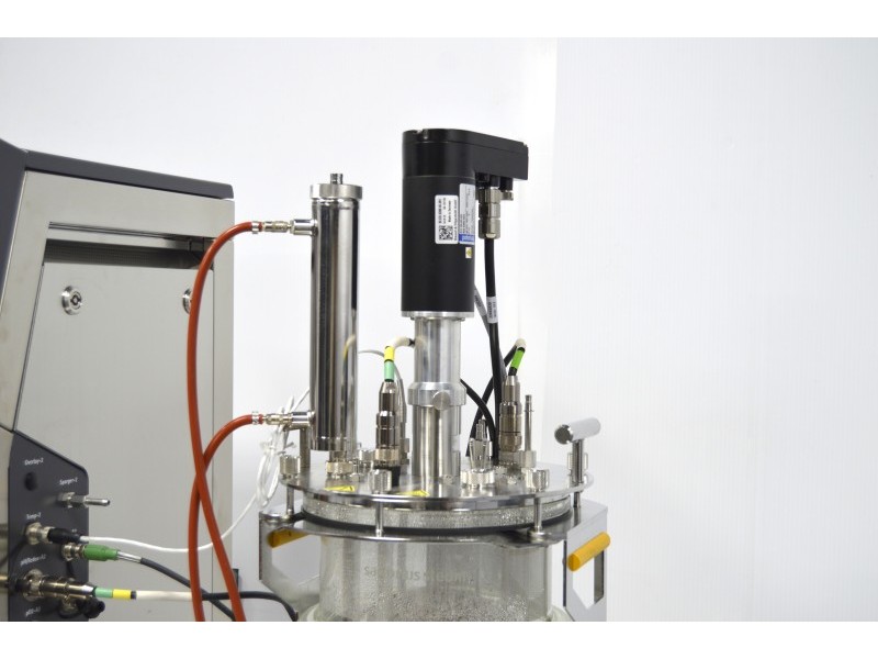 Sartorius Biostat B Twin Bioreactor for Microbial Cultures with 10 Liter Jacketed Autoclavable Vessels and Scales
