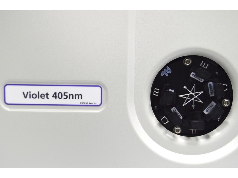 BD FACSLyric IVD Flow Cytometer (3)Lasers(8)Colors/(10)Detectors w/ Universal Loader Unit 4