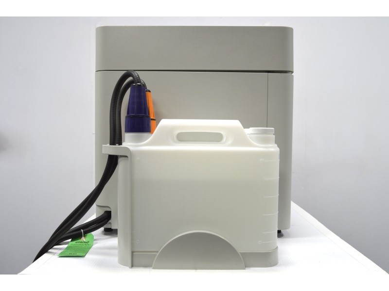 BD FACSLyric IVD Flow Cytometer (3)Lasers(8)Colors/(10)Detectors w/ Universal Loader Unit 4