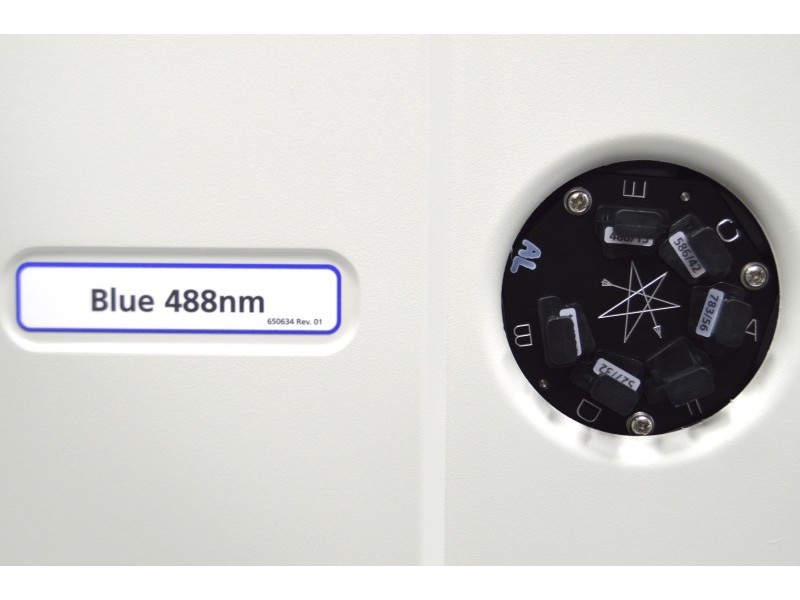 BD FACSLyric IVD Flow Cytometer (3)Lasers(8)Colors/(10)Detectors w/ Universal Loader Unit 4