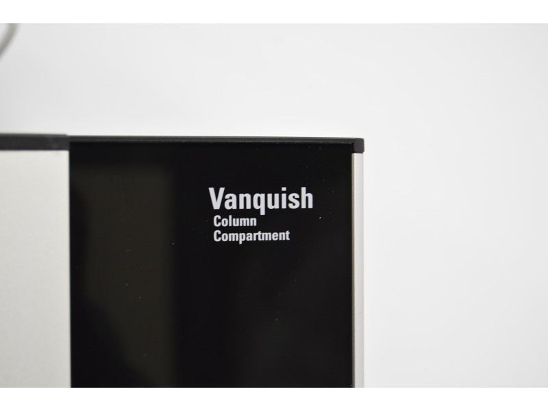 Thermo Scientific Vanquish Flex Quaternary UHPLC System with Variable Wavelength and Fluorescence Detectors