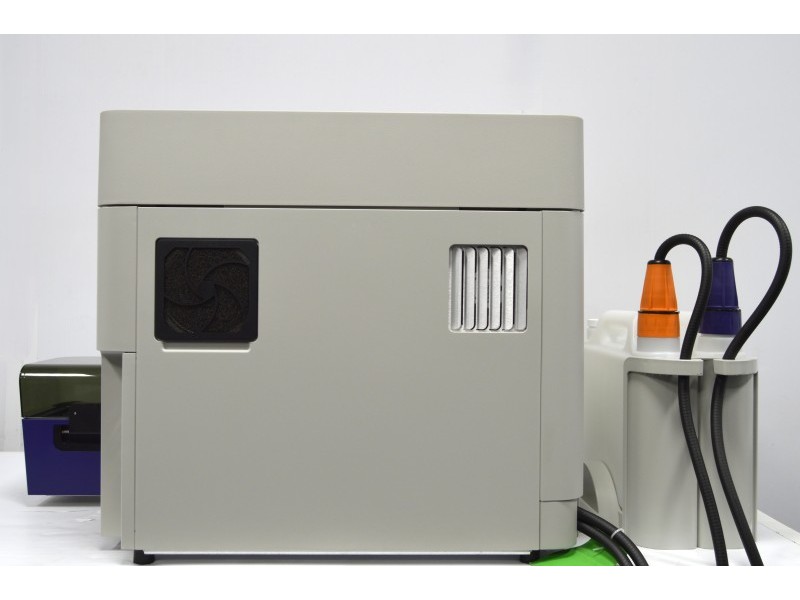 BD FACSLyric IVD Flow Cytometer (3)Lasers(12)Colors/(14)Detectors with Universal Loader - Made in 2025